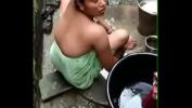 सेक्सी वीडियो देखें Bhabhi bathing video नवीनतम 2023